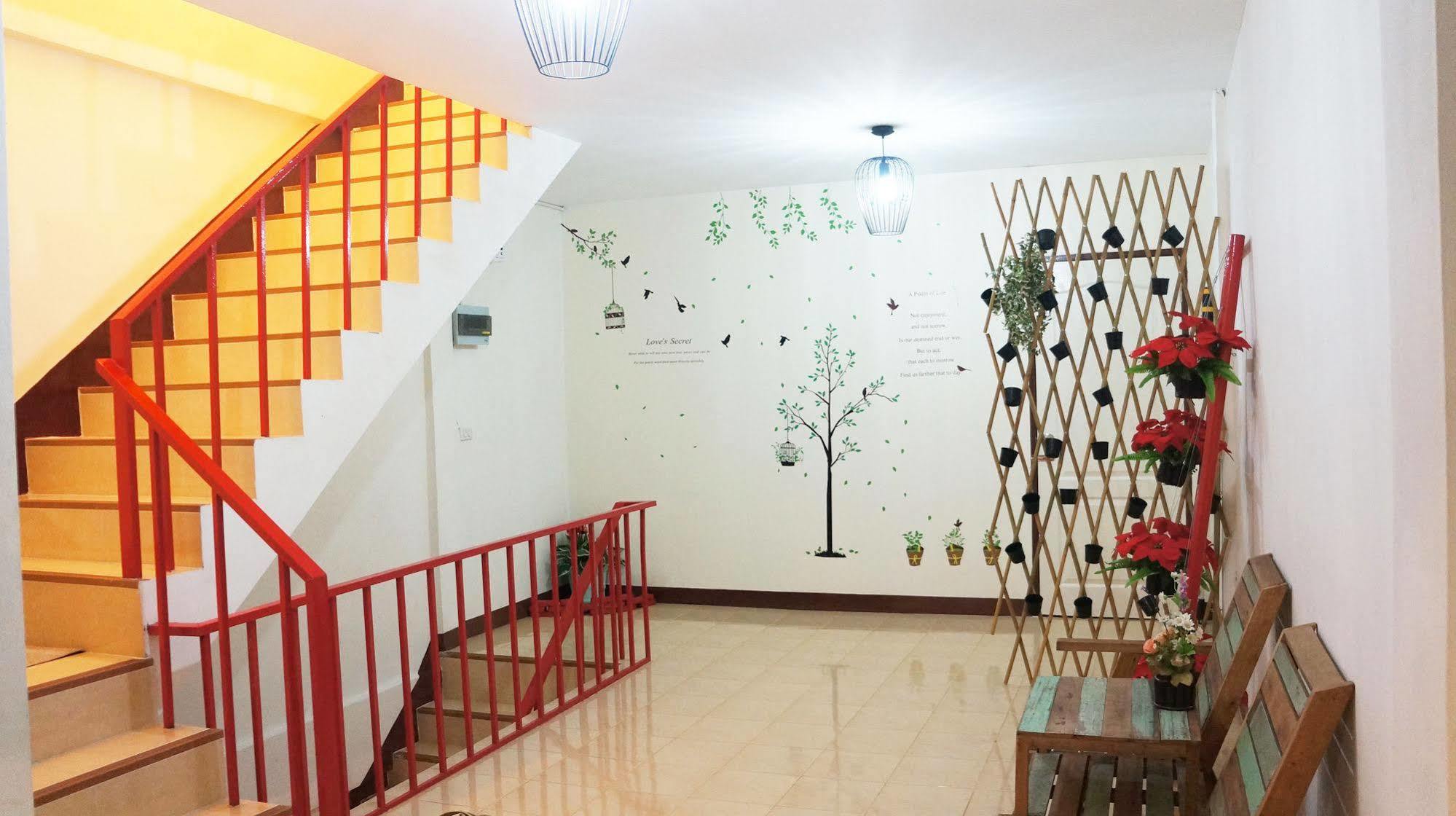Wake Up Hostel Μπανγκόκ Εξωτερικό φωτογραφία